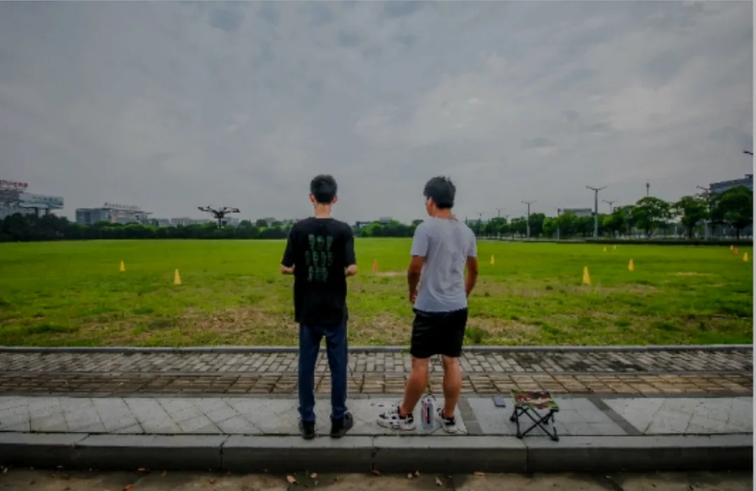 鲲鹏飞手外场操控实拍